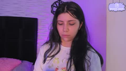 Snapshot of melody_black_ chatting on 12/14/25, 03:06 Melody online show from 12/14/25, 03:06