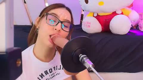 Melody online show from 07/28/26, 04:39
