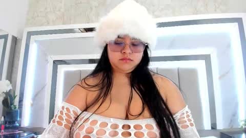 melodycharlotte online show from 10/18/25, 01:12