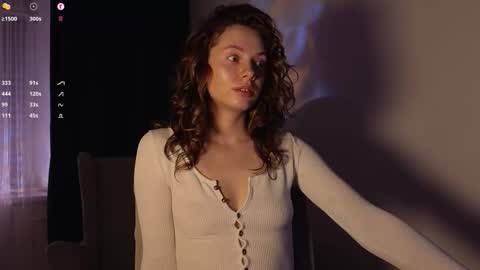 Snapshot of melodykey_x chatting on 11/14/25, 04:38 melody online show from 11/14/25, 04:38