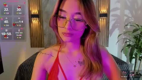 Snapshot of melodylanee chatting on 02/14/26, 11:07 melodylanee online show from 02/14/26, 11:07