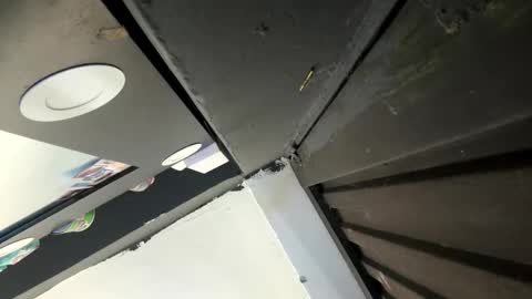 Snapshot of melodysnow chatting on 12/17/25, 06:14 melodysnow online show from 12/17/25, 06:14