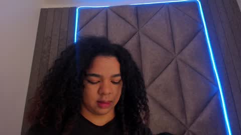  Memphis Williams  online show from 12/02/24, 02:42