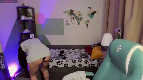  Meo  online show from 12/17/25, 04:13