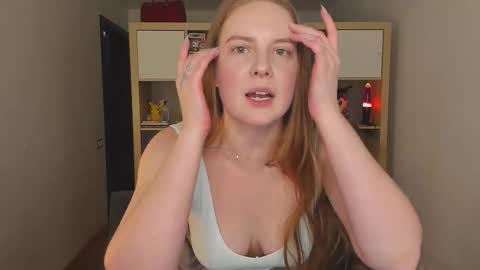 Flora  Next stream November 17th at 6  GMT online show from 11/19/25, 01:55