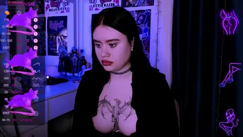 Snapshot of meow_marie chatting on 03/23/26, 11:42 meow marie online show from 03/23/26, 11:42