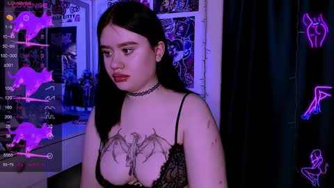 Snapshot of meow_marie chatting on 03/30/26, 11:06 meow marie online show from 03/30/26, 11:06