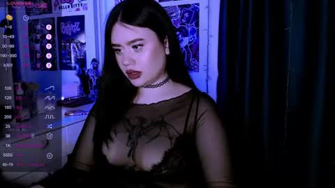 Snapshot of meow_marie chatting on 06/10/26, 11:24 meow marie online show from 06/10/26, 11:24