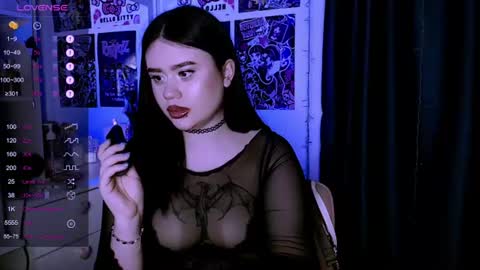 Snapshot of meow_marie chatting on 06/11/26, 12:32 meow marie online show from 06/11/26, 12:32