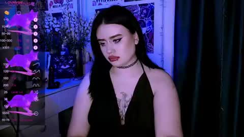 Snapshot of meow_marie chatting on 07/21/26, 11:18 meow marie online show from 07/21/26, 11:18