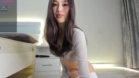 Snapshot of meow_mikasa chatting on 09/13/25, 03:56 Mikasa online show from 09/13/25, 03:56