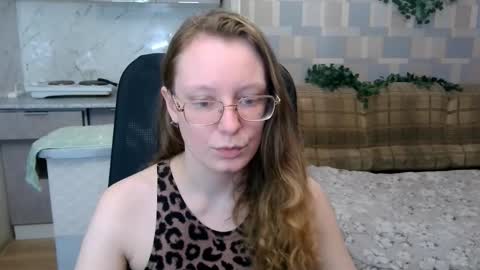 meowcr online show from 10/25/25, 03:07