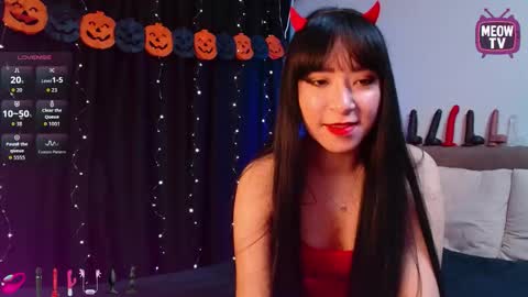 meowkami online show from 10/27/25, 02:04