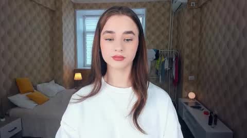 Snapshot of meoww_meows chatting on 10/15/25, 09:09 Julie online show from 10/15/25, 09:09