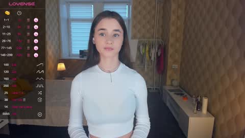 Snapshot of meoww_meows chatting on 11/12/25, 11:10 Julie online show from 11/12/25, 11:10