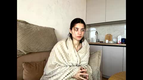 LEVA online show from 04/28/26, 04:12
