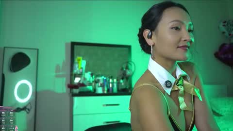 Next show on 03 Dec online show from 11/25/25, 10:59