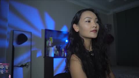 Next show on 03 Dec online show from 11/26/25, 11:33