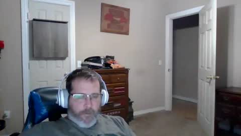 mercer1977 online show from 12/04/25, 09:01