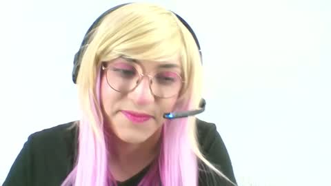 MERCIE online show from 10/10/25, 03:05