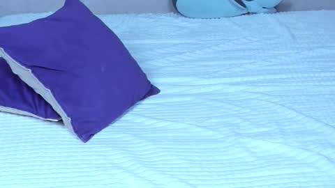 Mercy Bloom online show from 09/15/25, 01:05