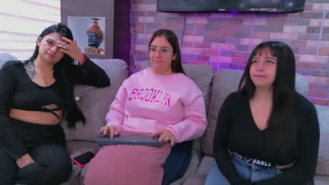 meredith_spencer online show from 06/10/26, 02:16