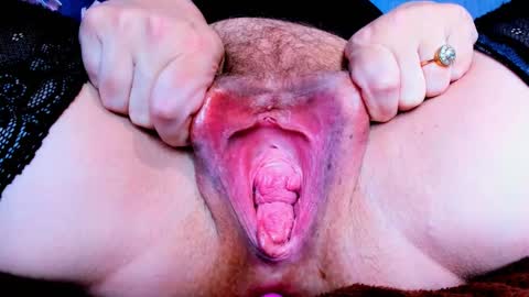 SOPHIE is the queen of squirt online show from 01/21/25, 12:04