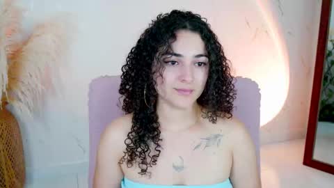 Merida Bell online show from 02/12/26, 12:16