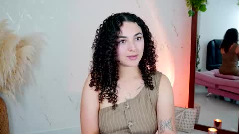 Merida Bell online show from 03/16/26, 06:34