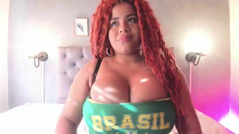 Snapshot of meridalane chatting on 11/13/25, 12:37 meridalane online show from 11/13/25, 12:37