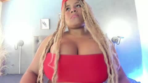 Snapshot of meridalane chatting on 12/04/25, 06:16 meridalane online show from 12/04/25, 06:16