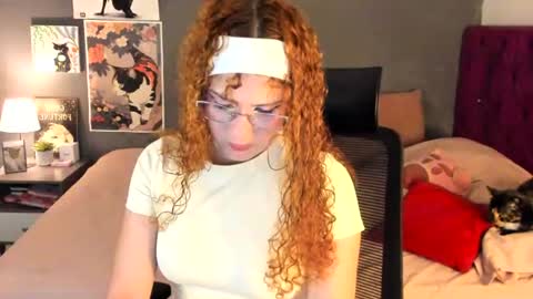laura 3 i am independent model online show from 07/04/26, 03:13