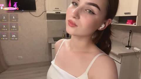 Rina online show from 10/24/25, 06:37