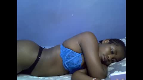 merlin_queen online show from 09/23/25, 06:33