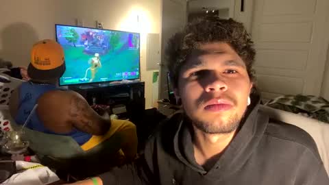 Snapshot of merlinharriss chatting on 02/19/25, 04:01 Merlinz Magic online show from 02/19/25, 04:01