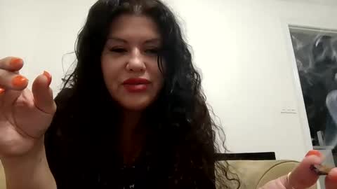 Snapshot of mermaidonland25 chatting on 10/14/25, 02:01 mermaidonland25 online show from 10/14/25, 02:01