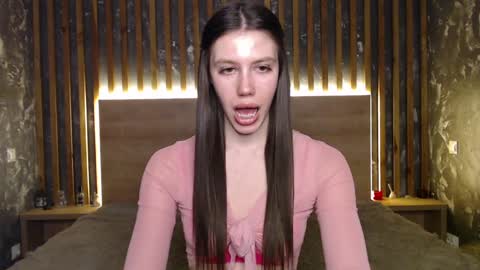 Emilia online show from 02/03/25, 08:35