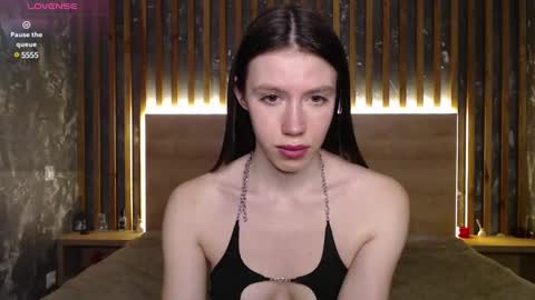 Emilia online show from 02/22/25, 01:33