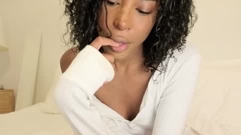 meruboo online show from 10/07/25, 11:46