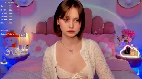 Snapshot of merylew chatting on 02/07/26, 06:28 Anna online show from 02/07/26, 06:28