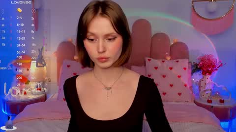 Snapshot of merylew chatting on 02/15/26, 06:21 Anna online show from 02/15/26, 06:21