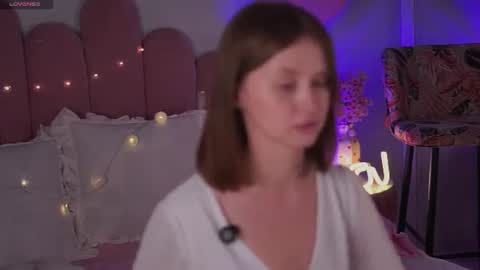 Anna online show from 07/28/26, 11:17