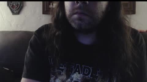 Snapshot of metal_mike_ chatting on 10/27/25, 01:42 Mike online show from 10/27/25, 01:42