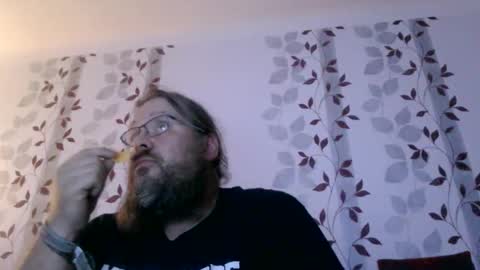 ask me online show from 10/12/25, 06:40