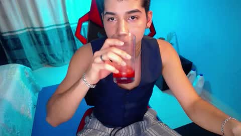 Jhon online show from 03/07/26, 02:19