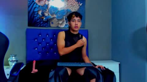 mexwilliams online show from 11/25/25, 01:22