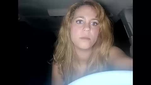 mezzy69 online show from 10/10/25, 08:57