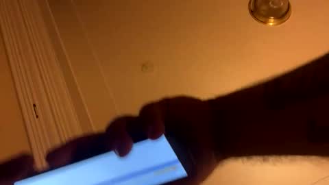 Snapshot of mgjg0812 chatting on 10/19/25, 04:57 mgjg0812 online show from 10/19/25, 04:57