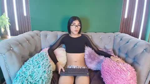 Snapshot of mhia_kate chatting on 03/08/25, 02:51 Mhia Kate online show from 03/08/25, 02:51