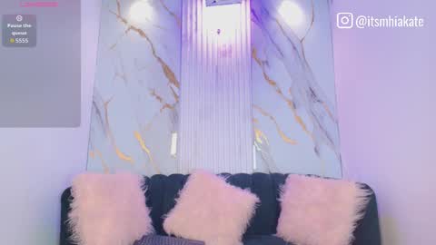 Mhia Kate online show from 09/18/25, 12:07